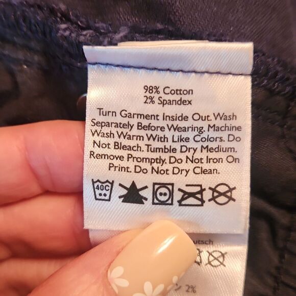 Eddie Bauer Boyfriend Mid Rise Relaxed Leg Corduroy Pants, Size 12, Navy Blue - Picture 10 of 10